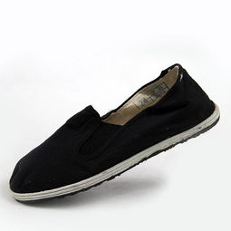 潮流鞋履与服装批发 迷彩鞋、布鞋、休闲皮鞋及服装一站式采购指南